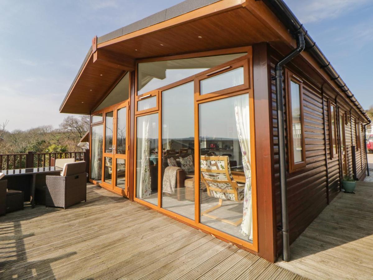 Meadow Lodge Плимът Екстериор снимка